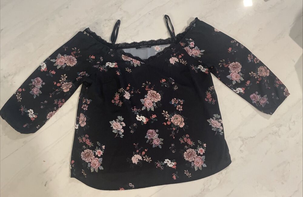 Floral Off-Shoulder Lace-Trim Top 8 Fairygoth Y2K Cottagecore Boho Coquette